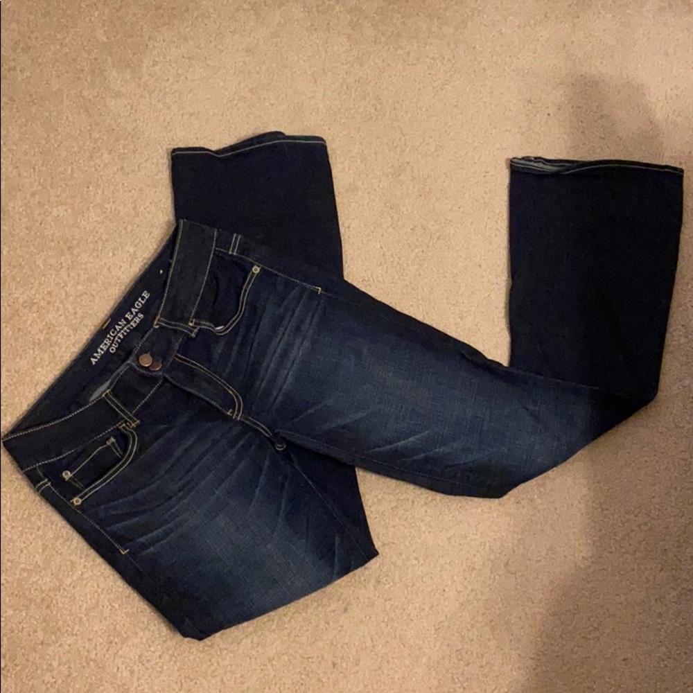AMERICAN EAGLE BLUE JEANS